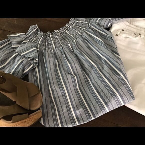 Caslon Off the Shoulder Stripe Tiered Sleeve Top - Picture 6 of 7